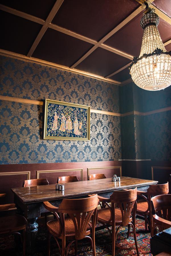 Shakespeare Hotel Surry Hills Rum bild
