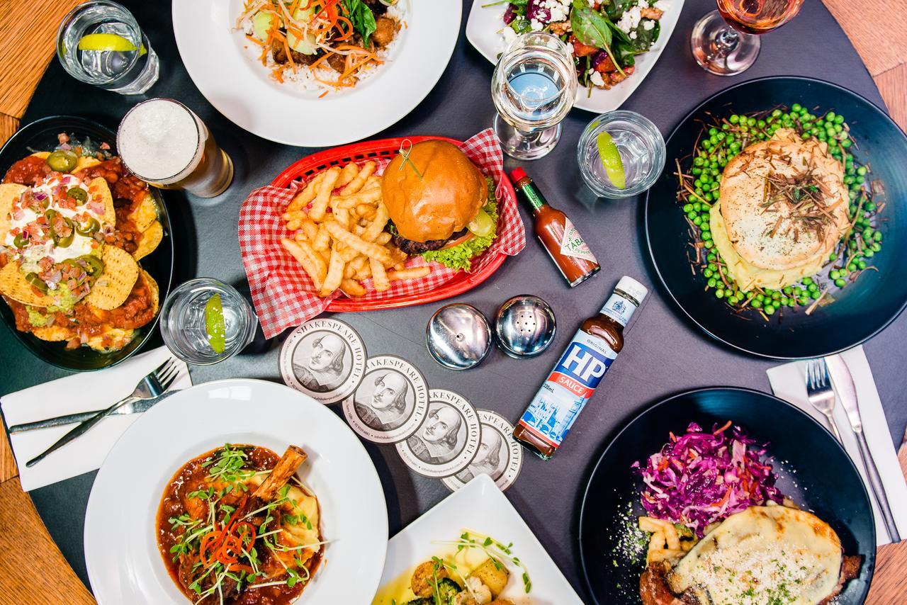 Shakespeare Hotel Surry Hills Rum bild