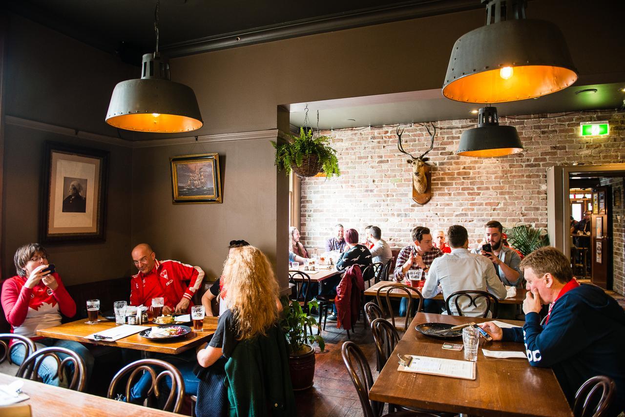 Shakespeare Hotel Surry Hills Rum bild